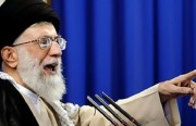خامنئي: إزالة التهديد العسكري عبر بثّ الرعب في نفوس الأعداء