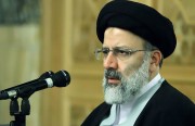 صحفي إيراني: مَن يجمع التوقيعات لترشيح “رئيسي”؟