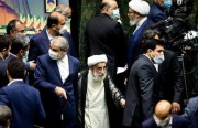 رقم قياسي لوفيات «كورونا» في إيران ورئيسي لم يتحدَّث عن الفيروس يوم تنصيبه.. واعتقال 300 شخص في خوزستان ونقابة المعلِّمين تحتجّ على تقييد الإنترنت