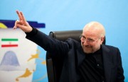 المرشَّح بور محمدي: لا ينبغي أن تقتصر قضايا النساء على موضوع الحجاب فقط.. وقاليباف يؤكد: أحد أسباب خوضي الانتخابات الرئاسية تنفيذ خطة التنمية السابعة