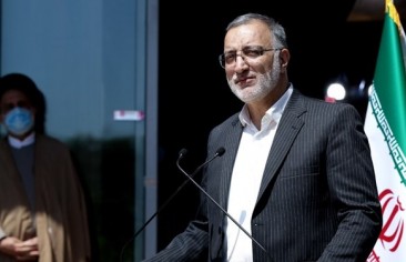 مسؤول في غرفة طهران: انقطاع الكهرباء تسبَّب في شحّ أمصال «كورونا».. وانتخاب زاكاني رئيسًا لبلدية طهران بعد انسحابه من سباق الرئاسة الإيرانية