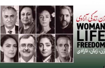 8 شخصيات بارزة معارضة للنظام تعلن صياغة «ميثاق للتضامن وحرية إيران».. ومولوي عبد الحميد: الشعب انتفض لأنه أدرك أن المشكلة لا يمكن حلها