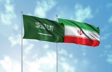 الرياض.. محطة بزشكيان الخارجية الأولى