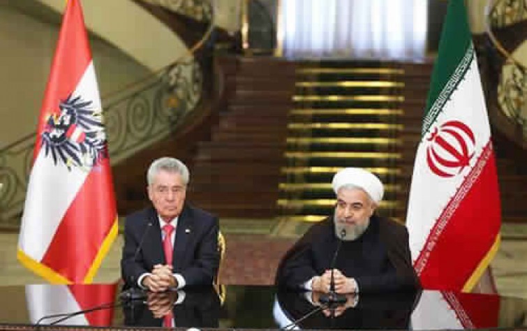 تسريح 21 أحوازيا من عملهم يوميا…. ووفد إيراني يزور قطر