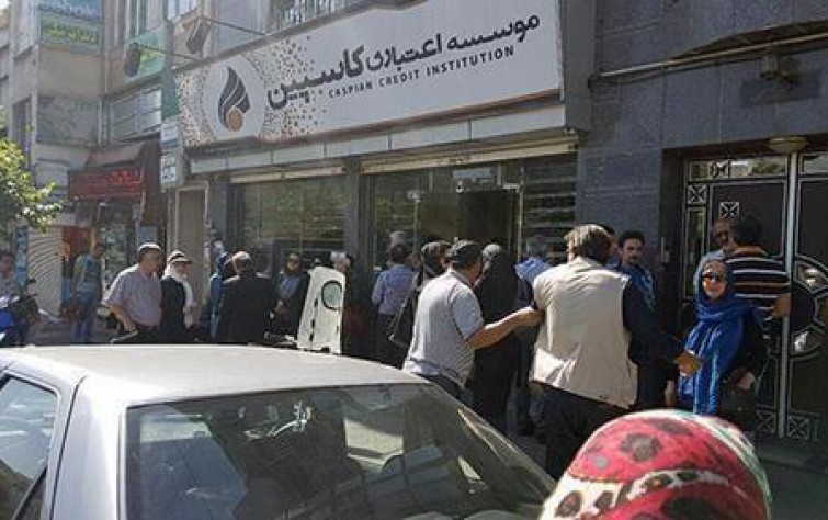 كندا تضع اسم إيران على قائمة الدول الإرهابية.. وارتفاع معدلات الانتحار في إيران