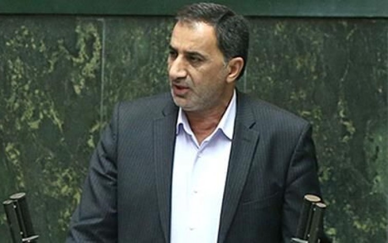 برلماني: لا يمكن حلّ مشكلة عمالة الشباب في الأحواز مع وجود مسؤولين من خارجها.. ومحلِّل سياسي: سبب استقالة لاريجاني من «صيانة الدستور» انتقاده كيفية دراسة الأهليات