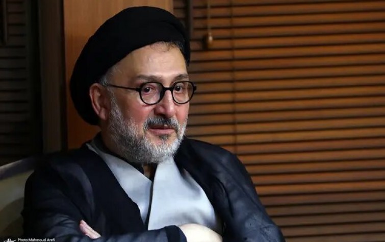 المولوي عبد الحميد: الإعدامات السياسية لم تُثنِ الإيرانيين عن مطالبهم.. وأبطحي: رفض أهلية روحاني «سياسي»